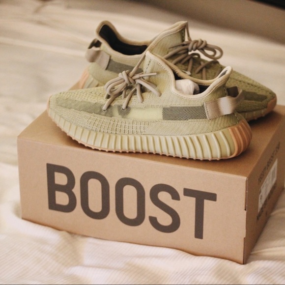 YEEZY Boost 350 Sulfur V2 *PRICE FIRM* - Picture 1 of 4